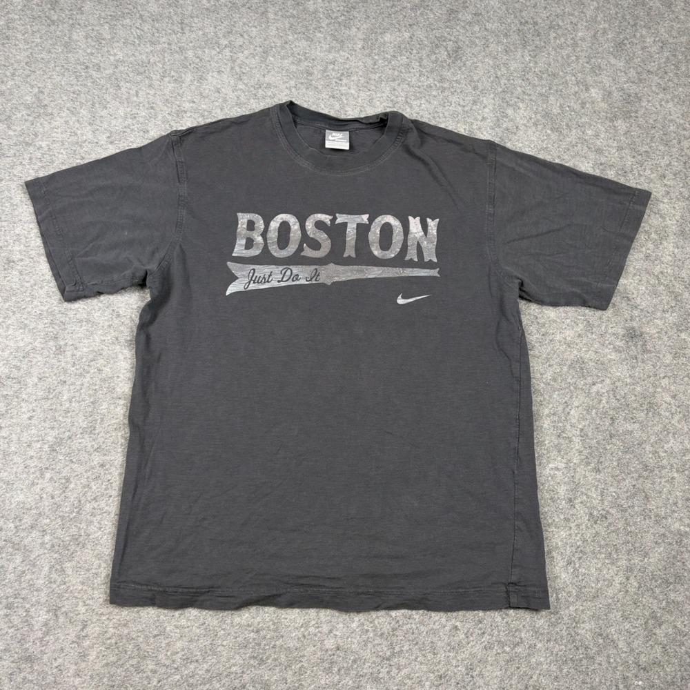 Nike Boston Just Do It Graphic T-Shirt Mens Medium Black Swoosh Sportswear Y2K